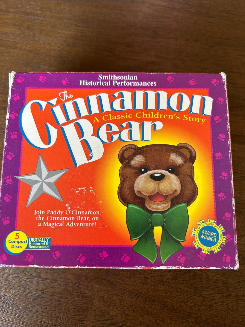 The Cinnamon Bear Kids Audio Set - Purple & Orange 5 cds.